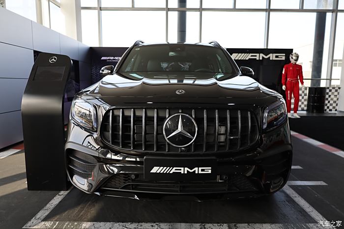 【你好2021】《mercedes-benz amg glb35》新车品鉴