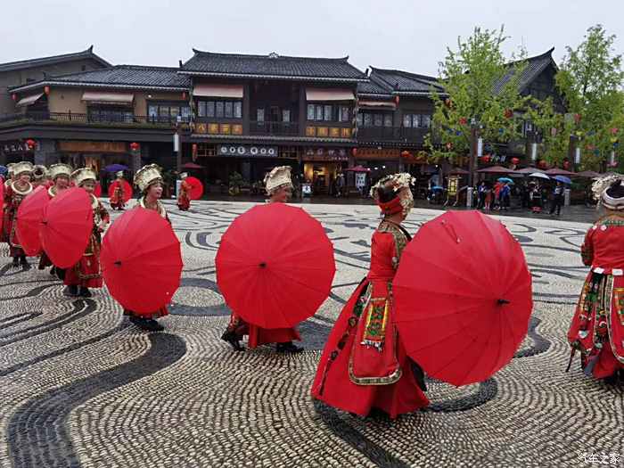 丹寨县有多少人口_丹寨 惊变5年 ,非遗文旅的商业逻辑和创富之道(2)