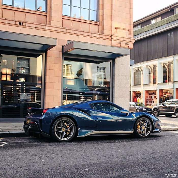 ferrari488pista很战斗的外观