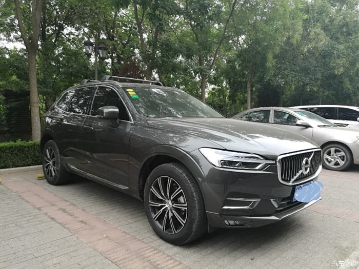 松林灰xc60斜侧訚