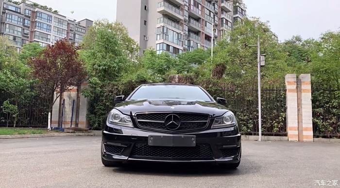 c63 coupe 507 w204 vs c63s coupe w205 力量美学的时代对决