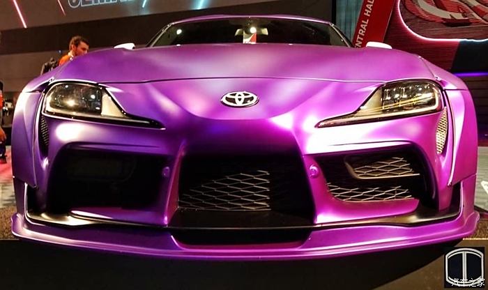 紫色丰田supra外观特别炫酷车身有一种高贵的魅力