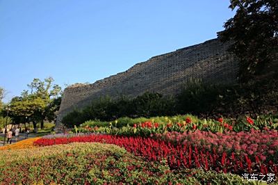 老北京的明城墙遗址公园 漂亮