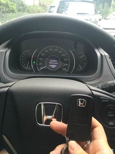 (申精)80后夫妻,2.4四驱豪华版VV提车作业_广西