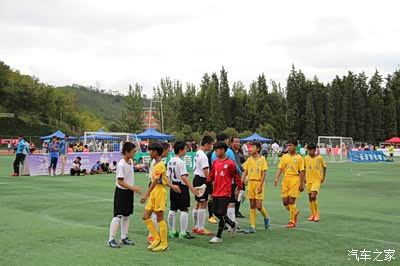 大威伴我玉溪行--云南青少年足球赛_云南