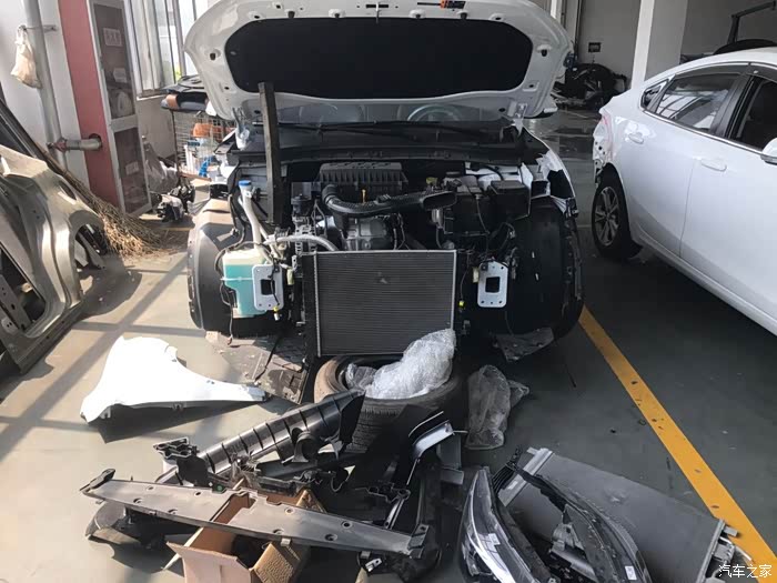 大揭密-带你们看看ZS的大拆车