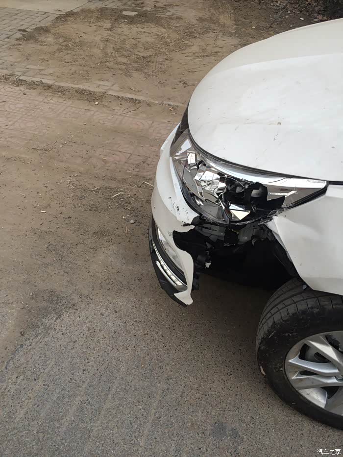 【图】提车半月,被撞了,对方全责,我应该怎么索