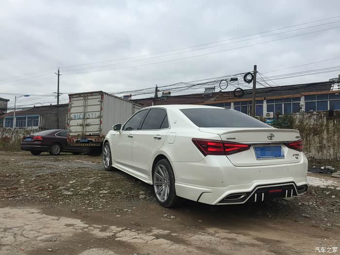 【咱也玩运动】14代新皇冠改装 运动包围 双排