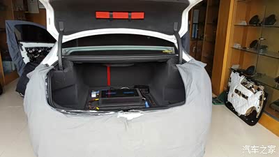 我用一台25T的钱改了套音响,以及红内真碳纤轮