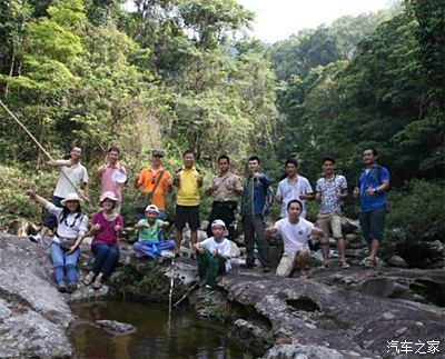 鸟七游海南之白沙红坎瀑布:远岸秋沙白,连山晚照红