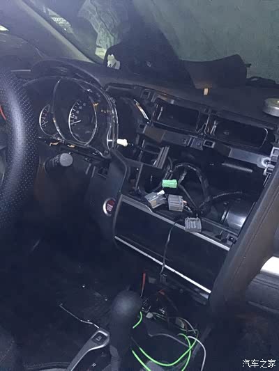 自己动手安装原厂屏导航模块哈哈~_飞度论坛