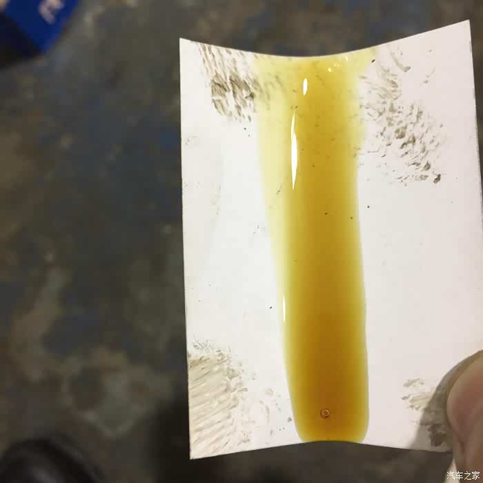 【图】汽配城小维修店加了假机油