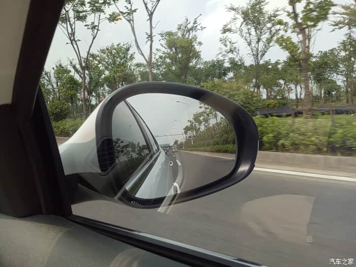 【图】告诉你们一个很恐怖的故事,看完口水流