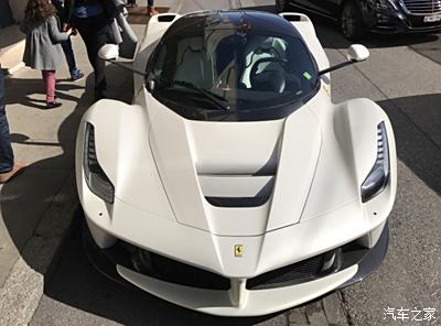 白色法拉利laferrari 时尚运动._法拉利论坛_手机汽车