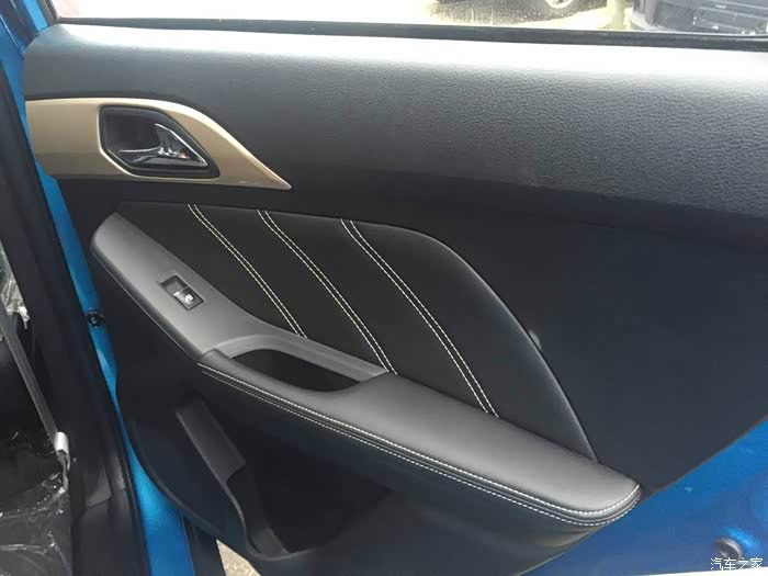 Q35海阔天空,一路是蓝!