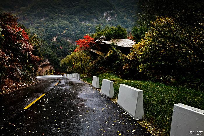 老友记山城逸家景逸x5带我去穿越秦岭看彩林