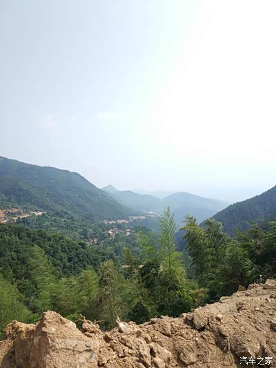 购入豪爵DK125S,外形漂亮,油耗满意,百张大图