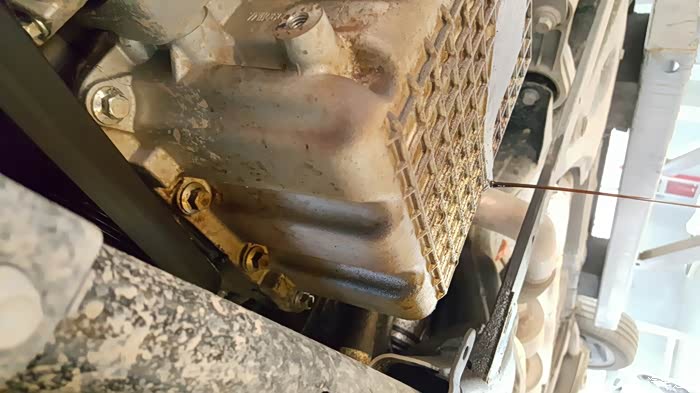 【图】观致都市suv发动机漏油 你们都出现过吗