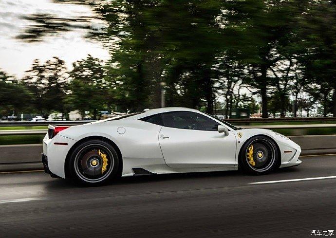 法拉利458 speciale