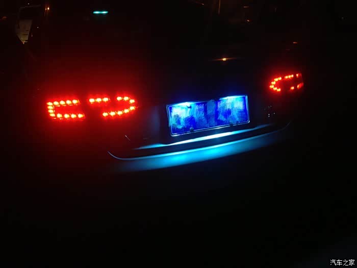 装饰灯怎么拆卸 500_wKgH4lijyLuAXxdkAACQG1WJmI4911.jpg