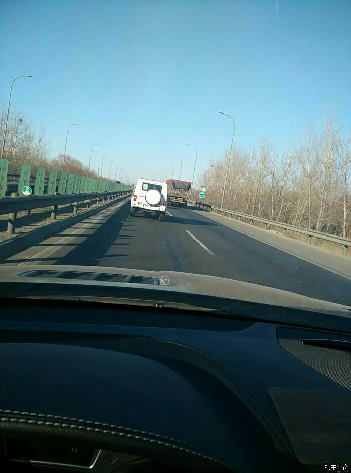 【图】北京六环偶遇!补一张媳妇拍的!正脸是没