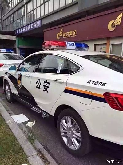 博瑞都出警车了 叫我情何以堪