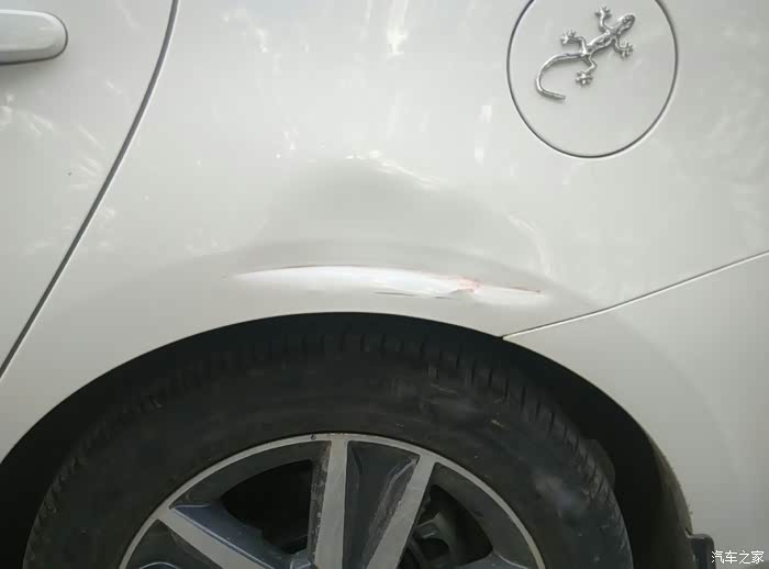 【图】车碰了,大家看看能不能报保险?_逸动\/逸