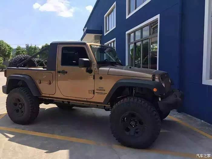 【图】上海改装车展首发,五辆一排。改完上牌_牧马人论坛_汽车之家论坛