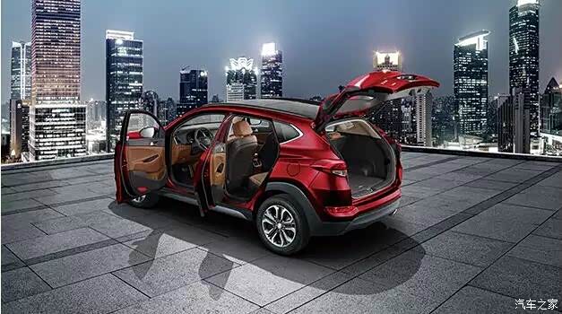 置身全新途胜中,惊喜无处不在,从科技到心灵的