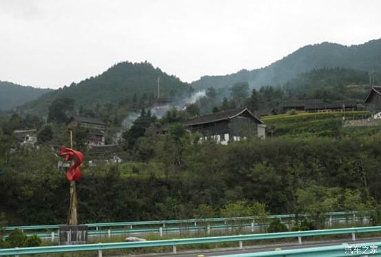 洛香多少人口_博社村人口多少