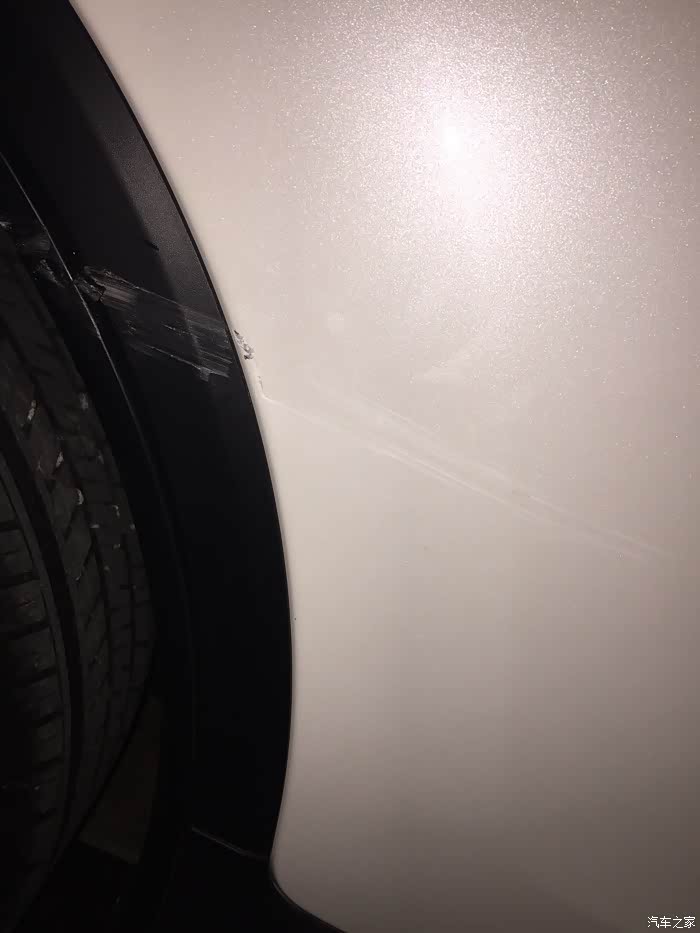 【图】新车倒车刮伤马上报保险吗_本田CR-V论