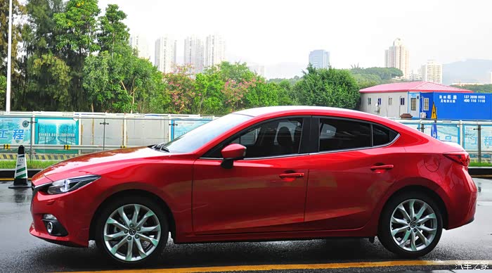 小蓝鸟是什么样的 500_wKgH41aUwWWASxw8AAqPsEPsn2w563.jpg