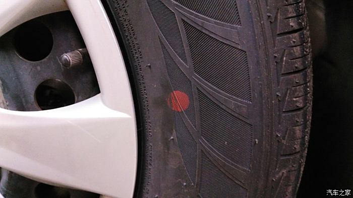 图】新换的韩泰轮胎侧面有一红点是什么意思?
