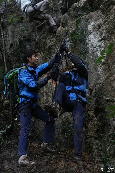 《跟着贝尔去冒险》这么火,别说你不知道!_奥