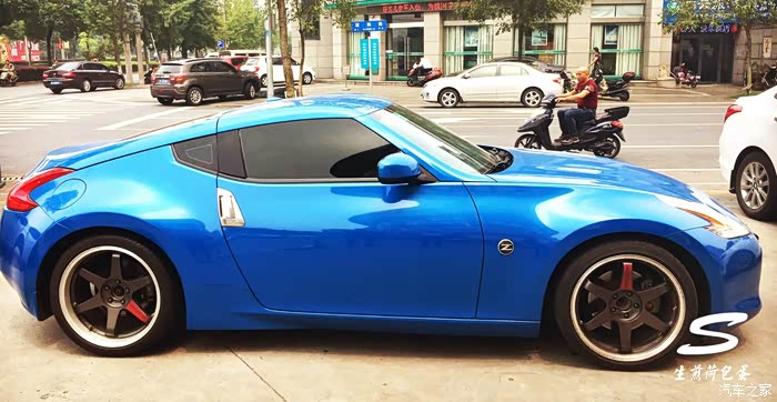 东瀛·淑女~日产370Z --- 生煎荷包蛋