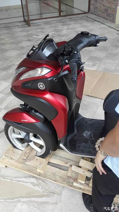 只为拥有!川崎Z250和雅马哈TRICITY倒三轮双