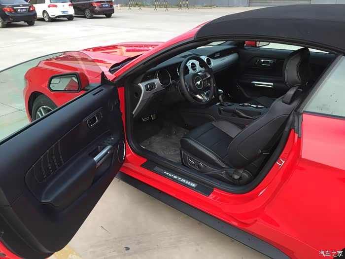 【图】张家港又发现一台神车 ! 敞篷野马~~