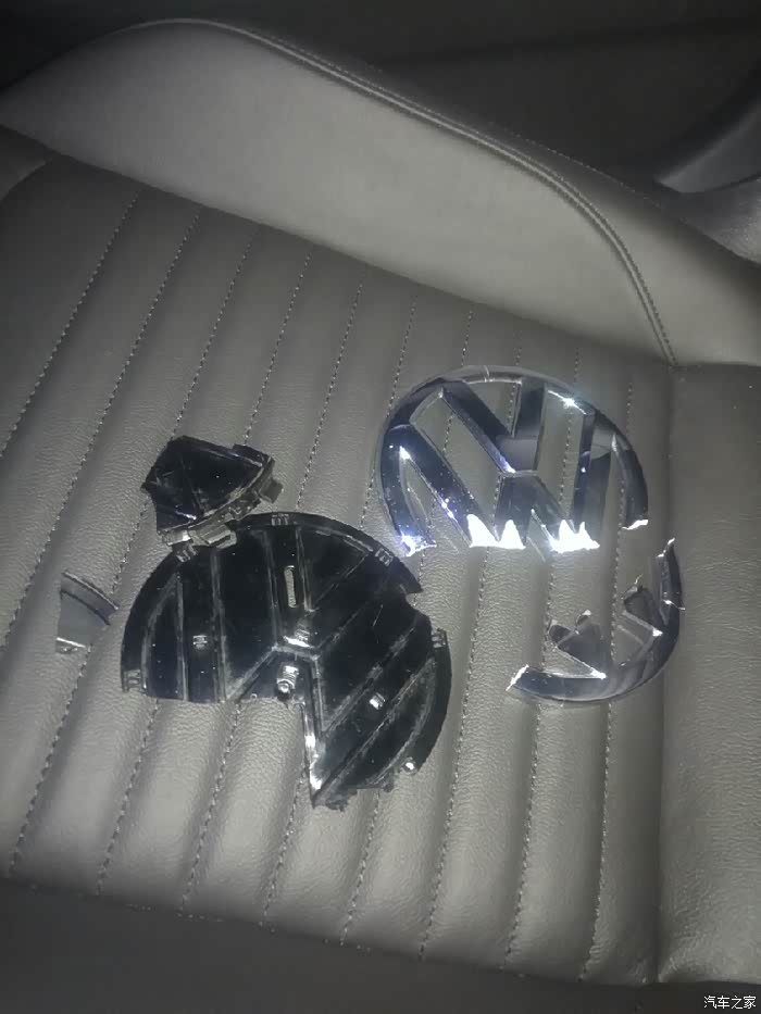 【图】日了狗了,作业还没交就把门牙磕掉了。