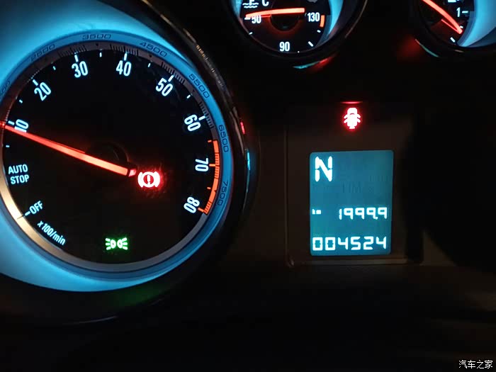 【图】这个仪表盘1999.9是什么意思!怎么解决