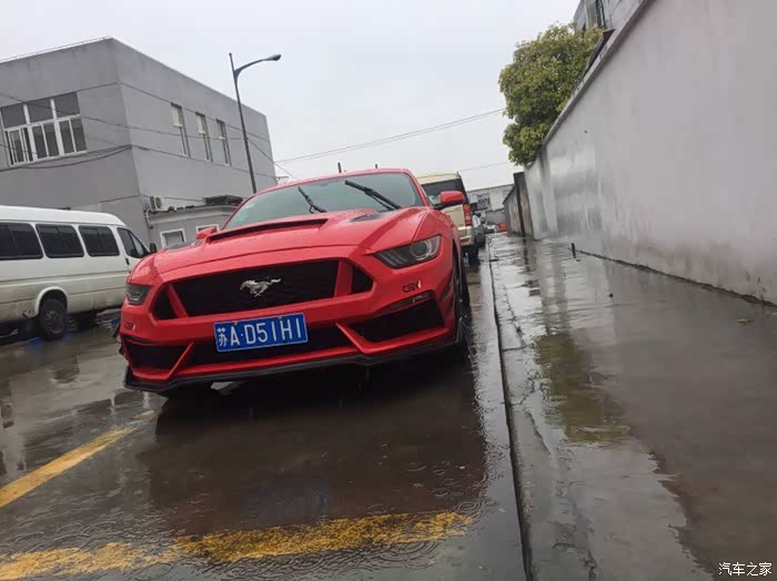 中国红野马改装回头率杠杠的