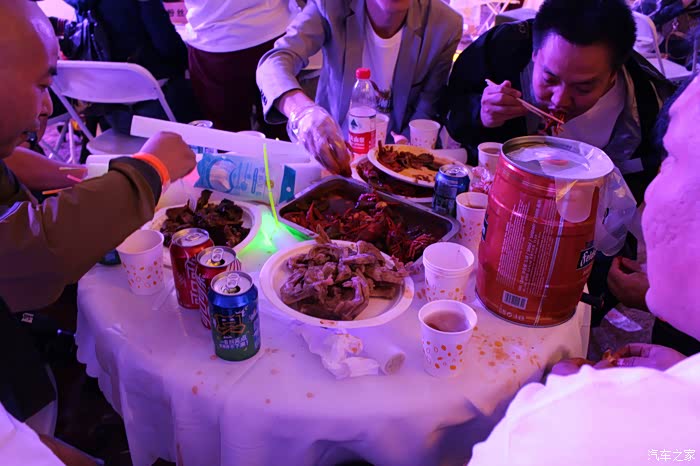 汽车之家猜成语虎_看图猜成语