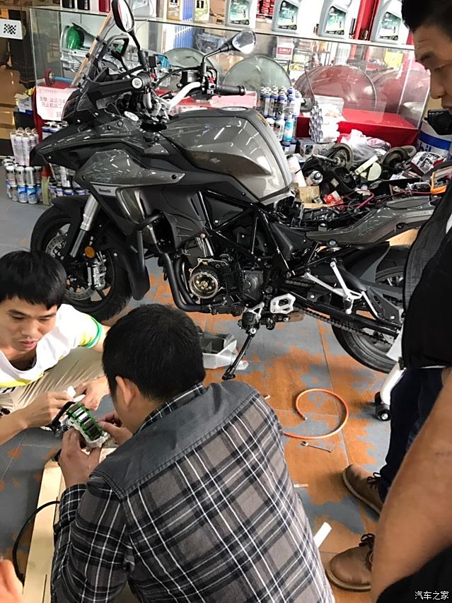 回复: 0 摩托车论坛 非洲双缸上市发布暨第一次逛佛山本田摩托4s店