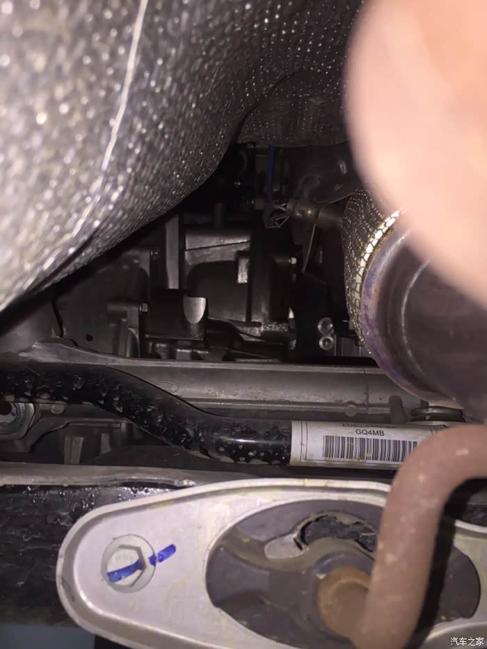 【图】发动机漏油,4s店说打胶就好_福睿斯论坛