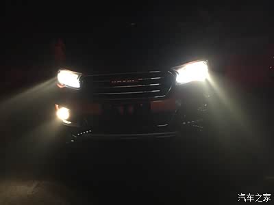 佛山市天翔光学照明获得轿车前灯装置结构专利拆装简洁