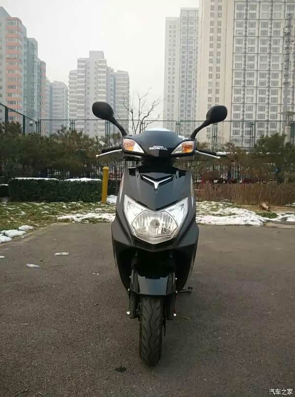 【图】求助贴 请大家帮忙看看选哪个车比较好