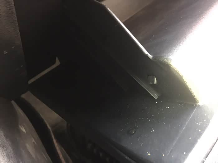 怎么去除车里异味开空调解决 500_wKgH1VkQMeqAHkLxAACnXVLJf8M929.jpg