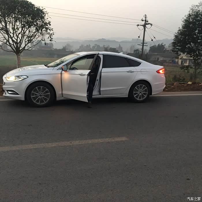 【图】2017蒙迪欧车钥匙套哪里找.还有脚垫和