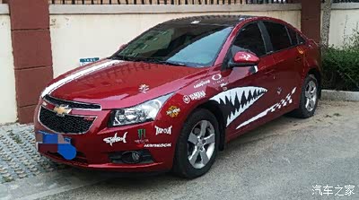 纪念抗战胜利70周年,小科变身飞虎队造型。改