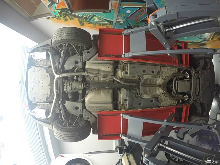 【图】苏州DDR成员 is200t上AXR中尾段双阀