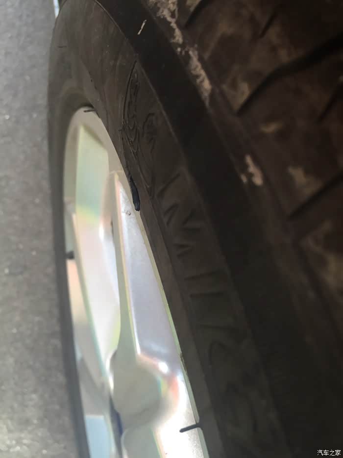【图】有去过4S店换轮胎的兄弟吗?米其林R1